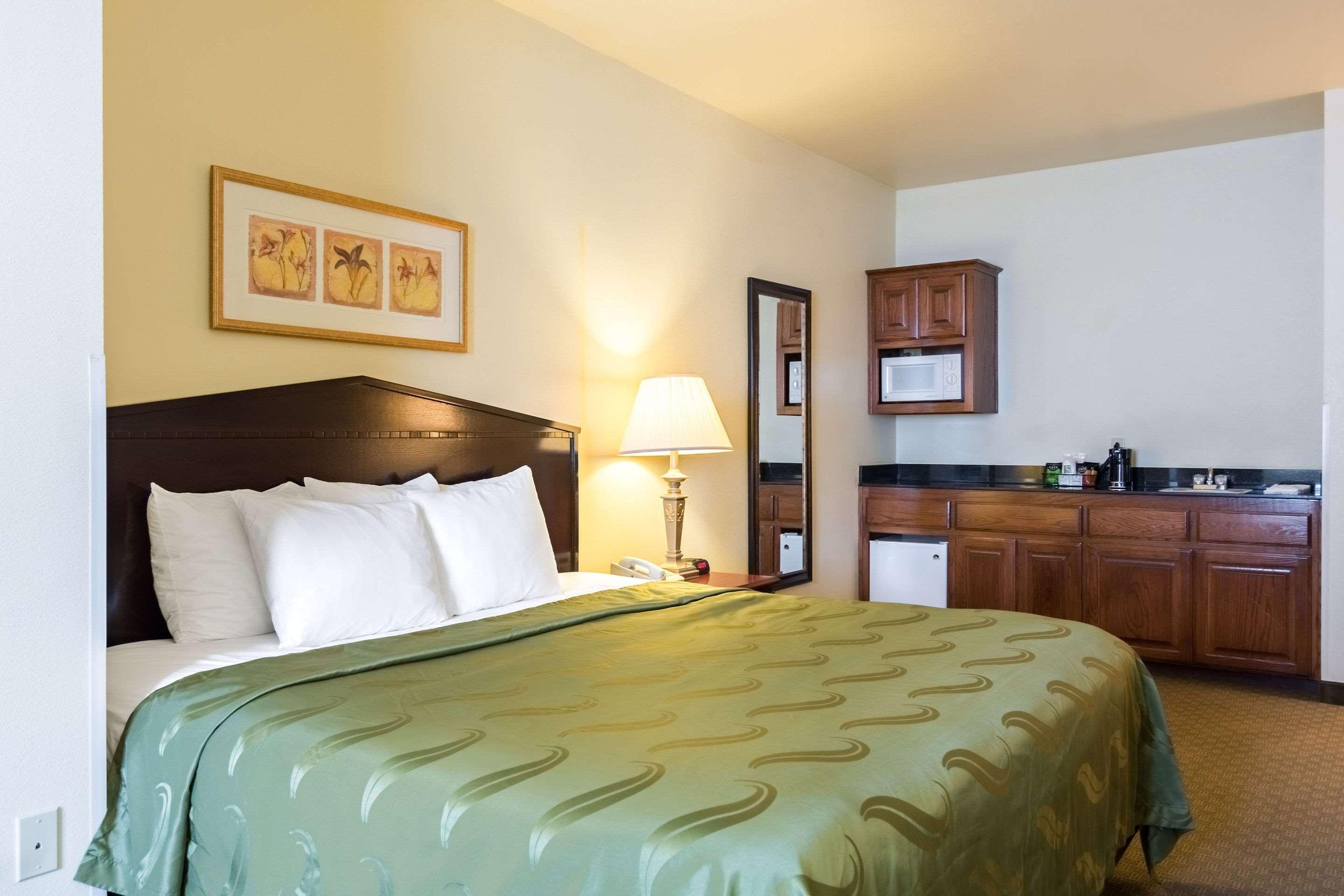 Quality Inn & Suites Of Alma - Northeast From Fort Smith Экстерьер фото