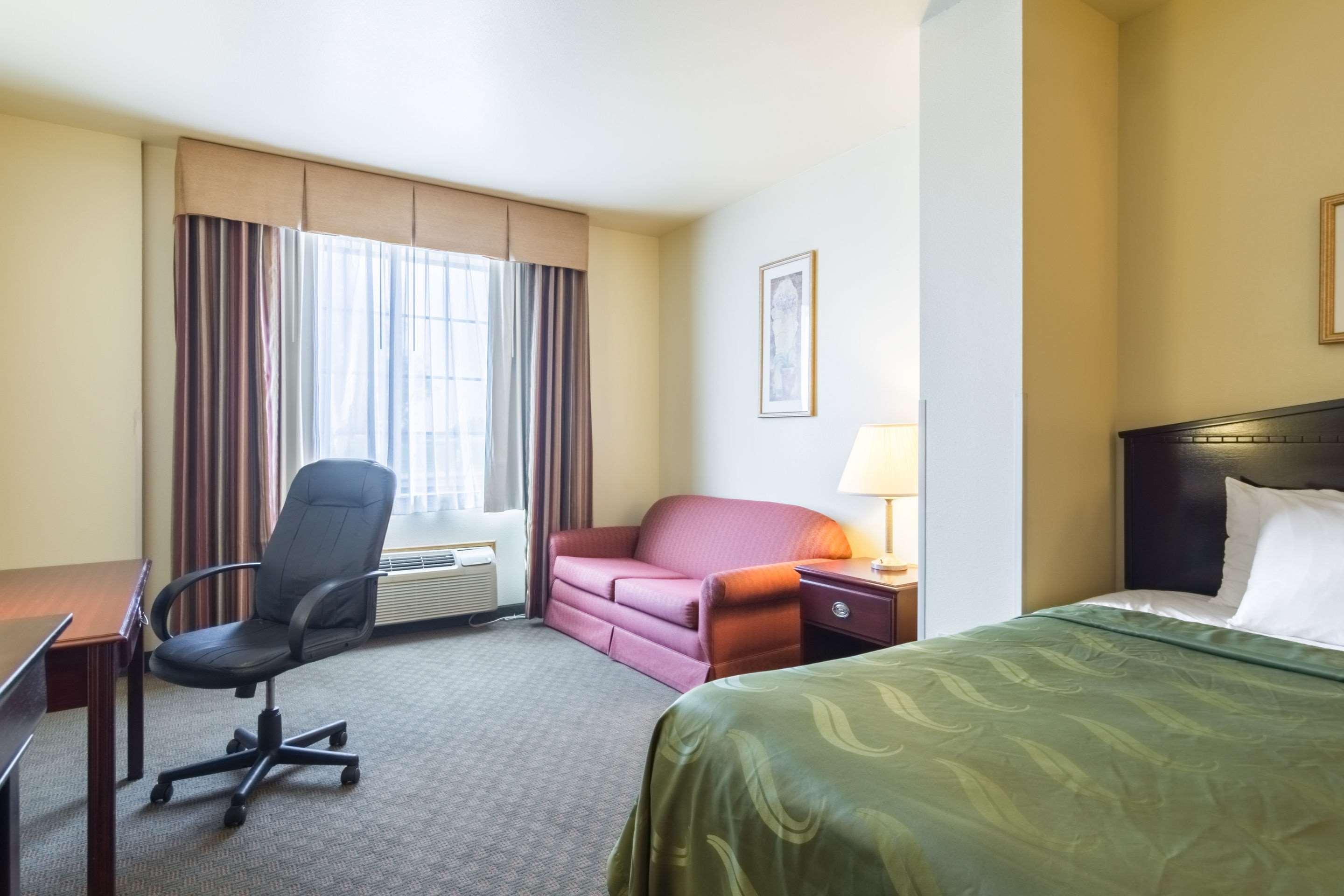 Quality Inn & Suites Of Alma - Northeast From Fort Smith Экстерьер фото