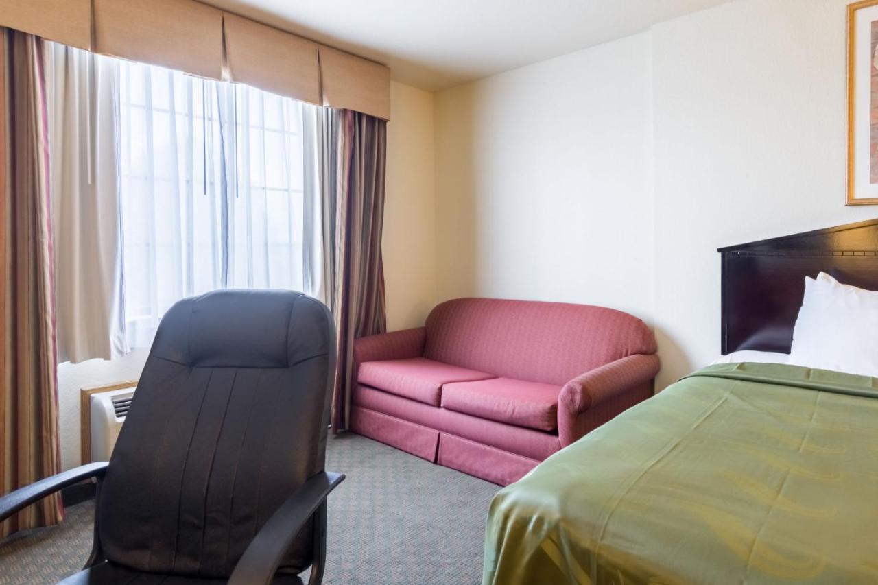 Quality Inn & Suites Of Alma - Northeast From Fort Smith Экстерьер фото