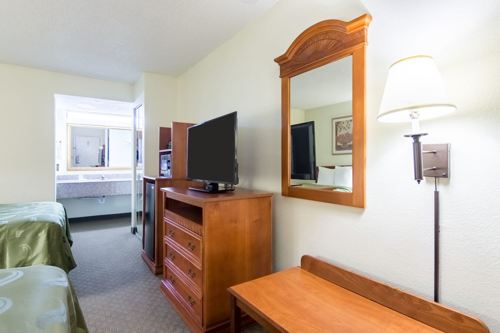 Quality Inn & Suites Of Alma - Northeast From Fort Smith Номер фото