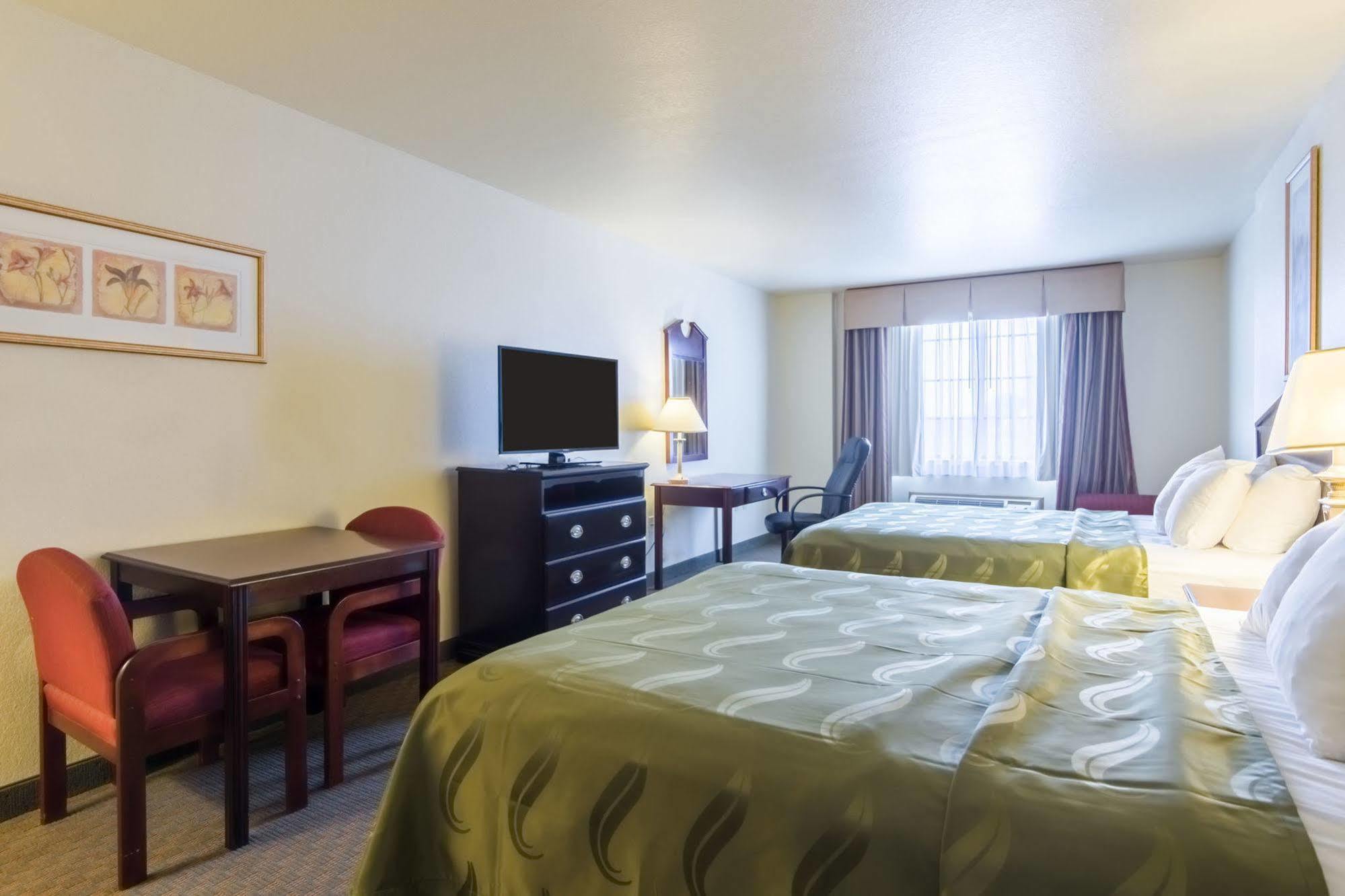 Quality Inn & Suites Of Alma - Northeast From Fort Smith Экстерьер фото